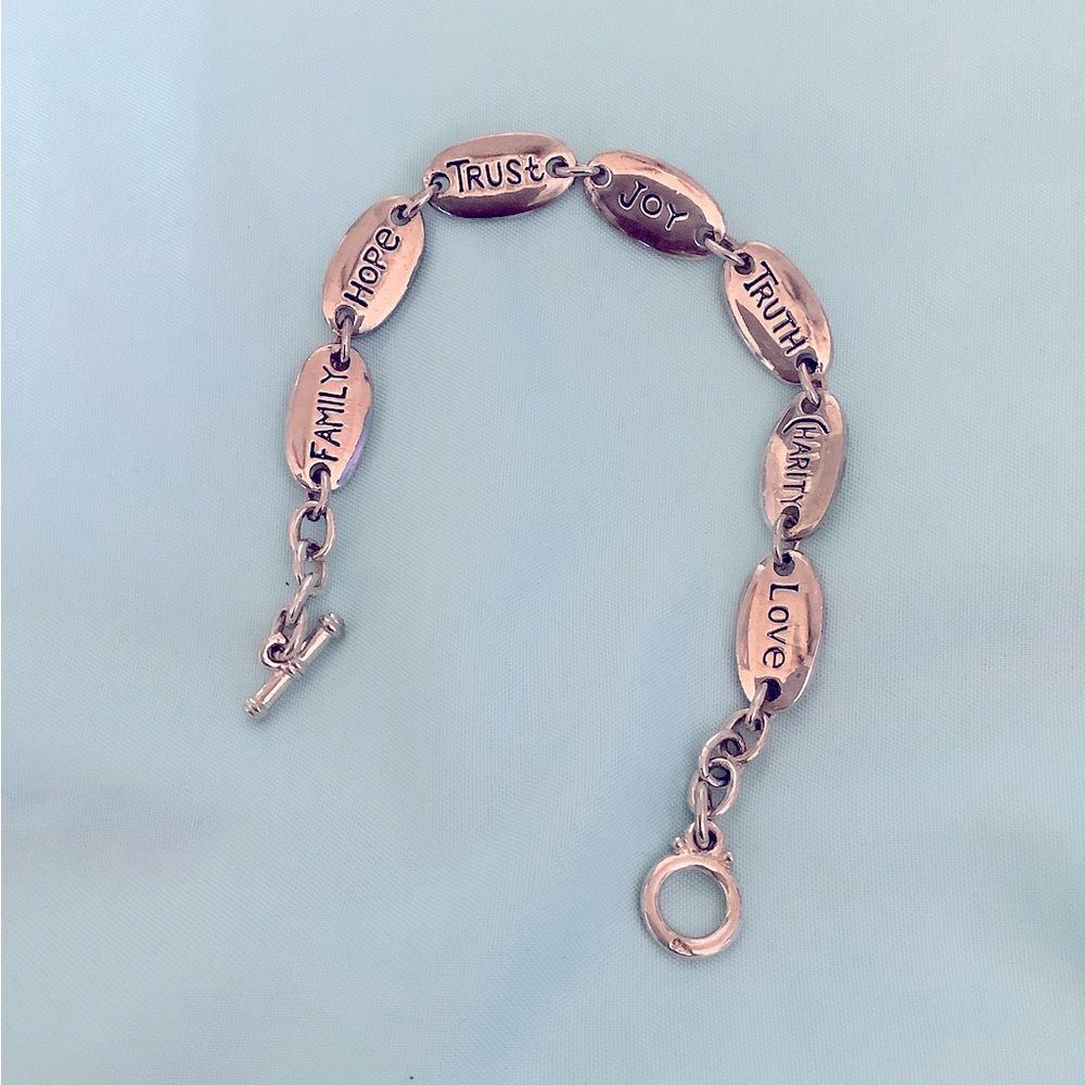 Toggle braclet